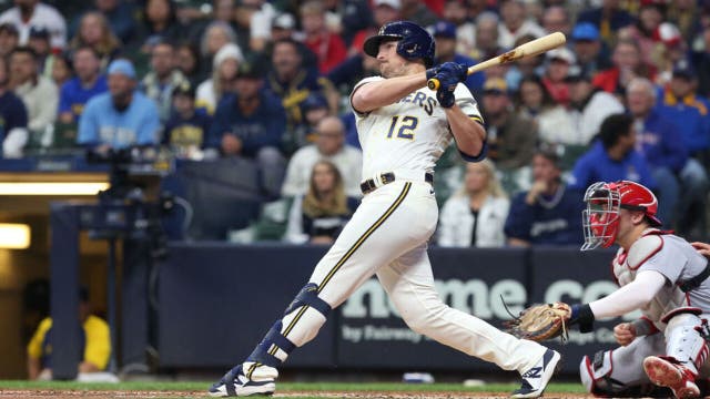 Brewers beat Cardinals 5-1, boost playoff hopes