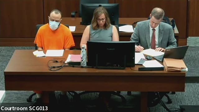 Darrell Brooks' attorney motion to withdraw before parade trial