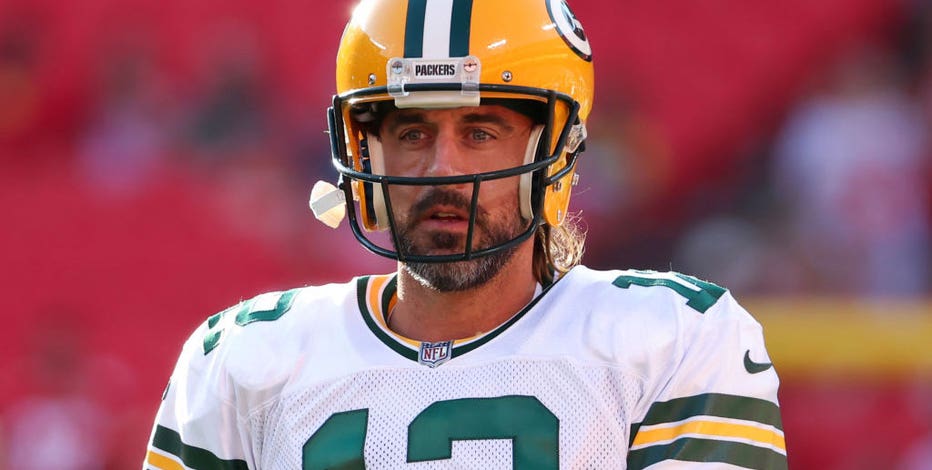 Aaron Rodgers dishes on Packers' rookie WRs ahead of 2022 NFL season