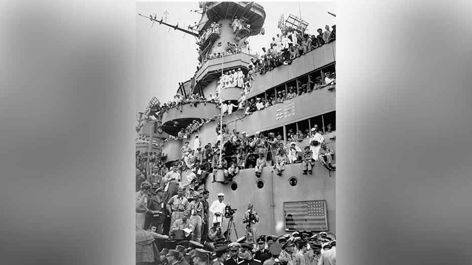 People-aboard-USS-Missouri.jpg