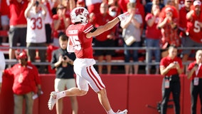 Wisconsin Badgers beat Purdue, Torchio returns pick for TD