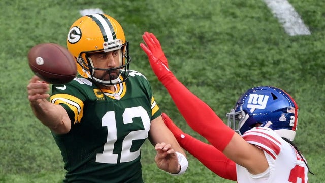 Giants beat Packers in London; 27-22