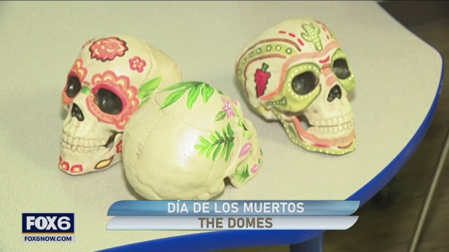 Celebrate Día de los Muertos at The Domes