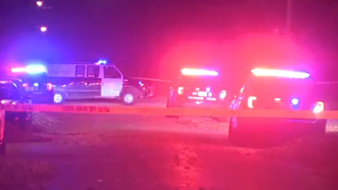 Milwaukee Police Friday Shootings Wound 3 Fox6 Milwaukee