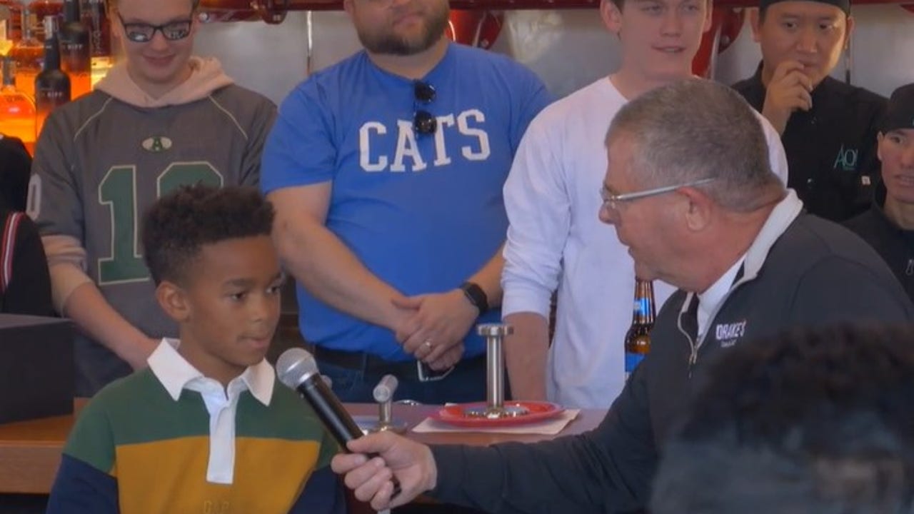 8-year-old-boy-applies-for-restaurant-job-to-buy-xbox-this-will-be-my