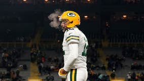 Packers host Titans, Tannehill leads Tennessee to 27-17 victory