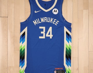 Milwaukee Bucks unveil 'Great Lakes Blue' alternate jersey