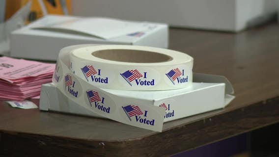 Wisconsin midterms: Ticket splitters voted for 'someone in the middle'