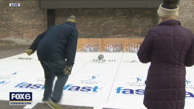 Autumn’s Angels Frozen Turkey Bowling Classic: Bowling for a cure