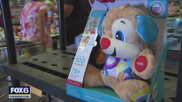 Batteries Plus helping Toys for Tots Campaign