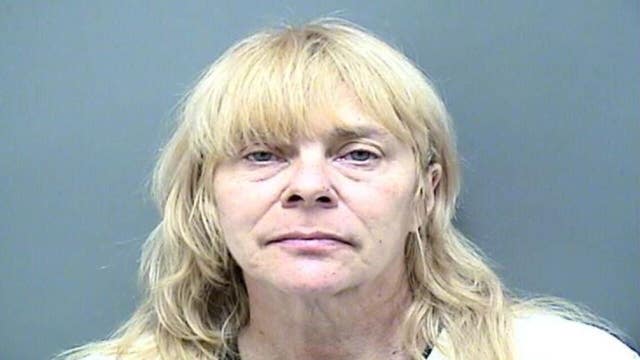 Racine woman beat man with cribbage board, prosecutors say