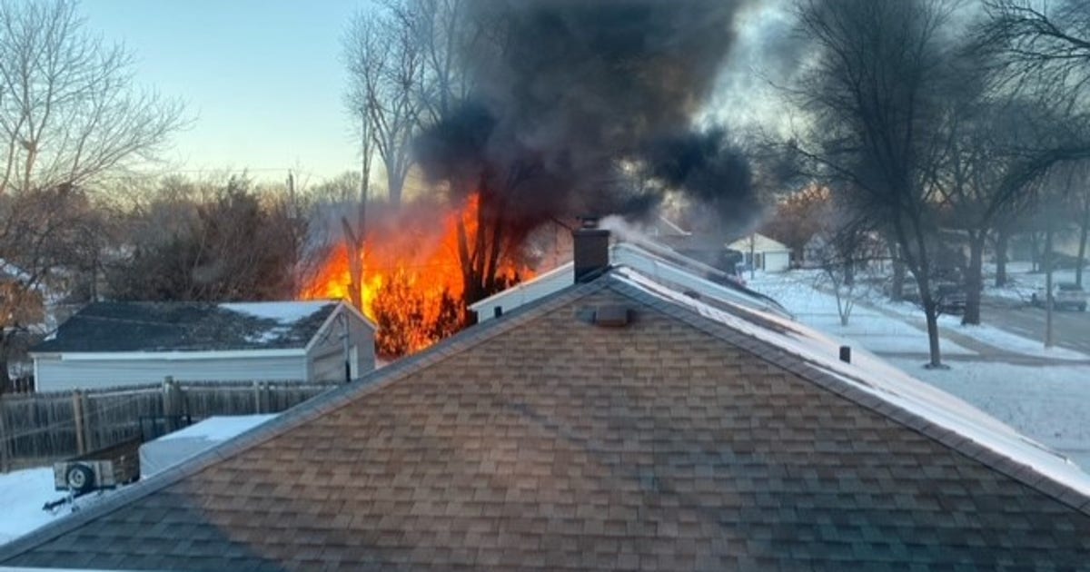 Milwaukee garage fire near 91st and Park Hill; no injuries | FOX6 Milwaukee