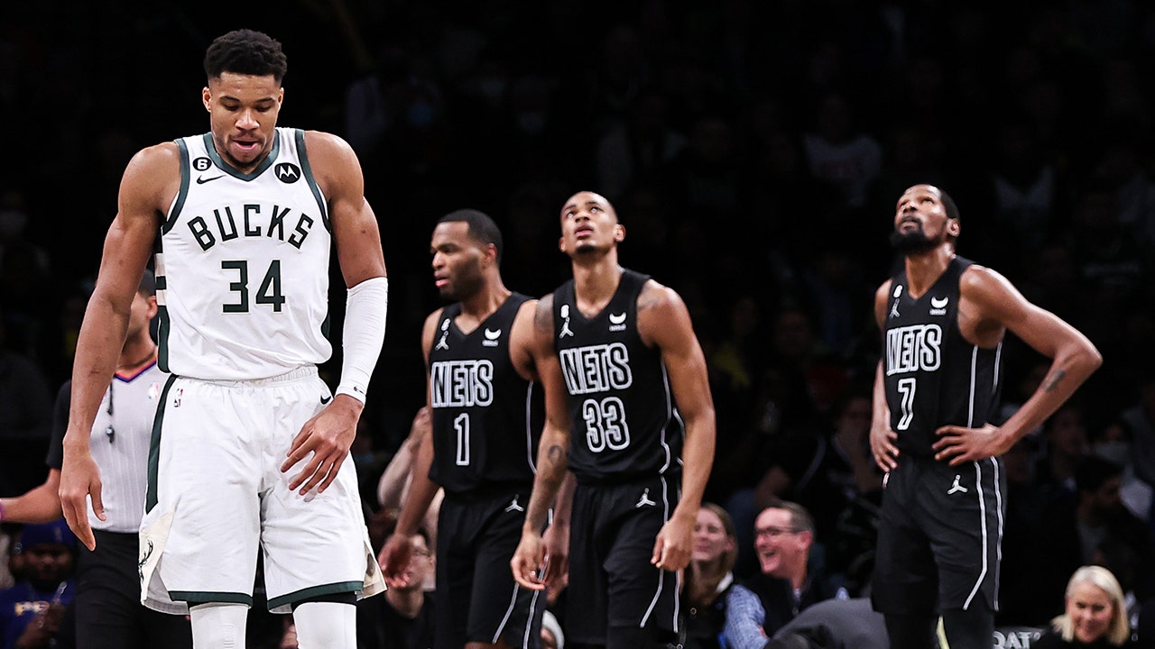 Nets Beat Bucks, Hold Giannis Antetokounmpo Scoreless In 4th Quarter ...