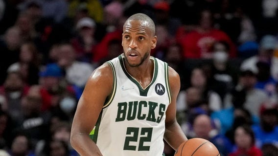 Bucks' Middleton probable to make his season debut Friday