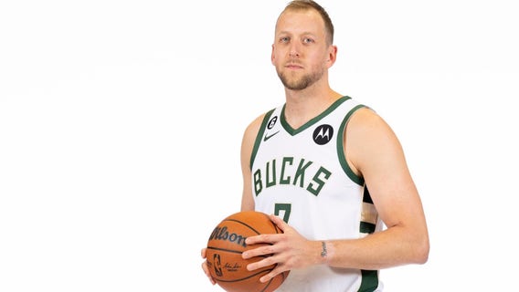 Bucks' Joe Ingles targets season debut Monday: ESPN sources