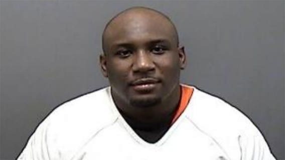 Marshals, Racine police seek fugitive Adrian Harlan, 'armed and dangerous'