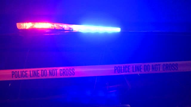 Milwaukee armed robbery; vehicle stolen, no arrests