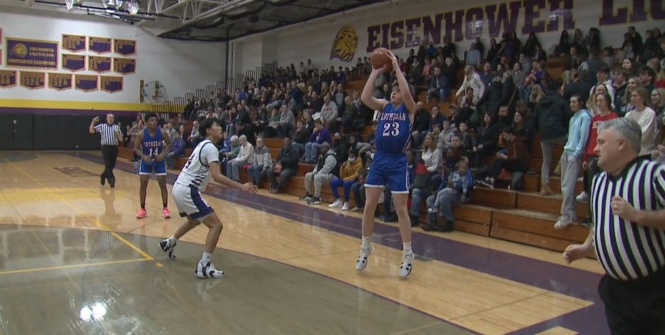 Wisconsin Lutheran junior Knueppel born to ball