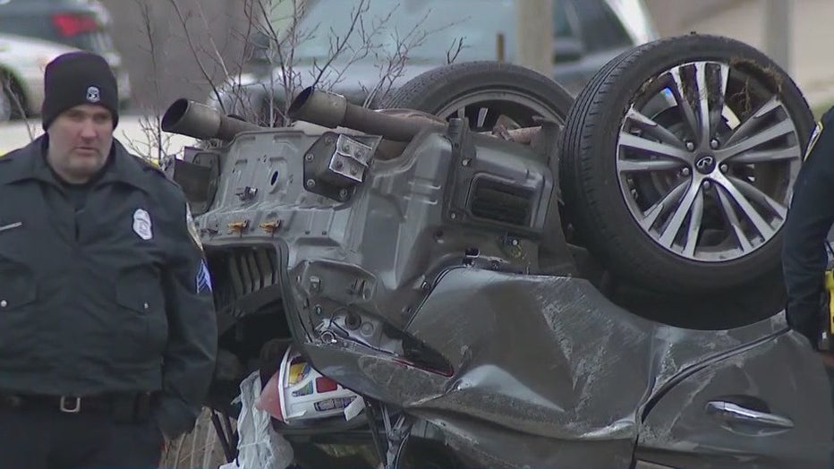 Milwaukee Veterans Park rollover crash after pursuit, guns, drugs found ...