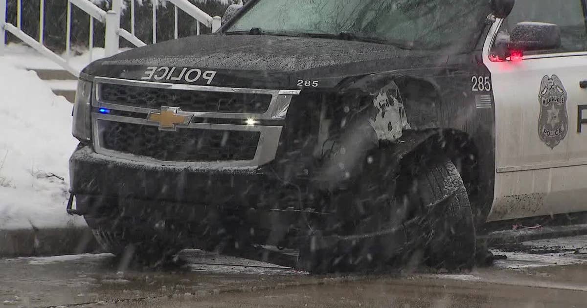 Milwaukee police squad crash on city's south side | FOX6 Milwaukee