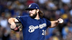 Brewers add pitchers Wade Miley, Bryse Wilson