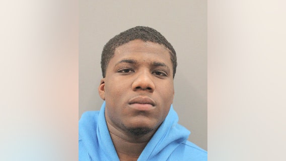 20-year-old man accused of killing young woman, her unborn child was free from jail on multiple bonds