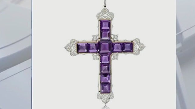 Kim Kardashian buys Princess Diana's diamond cross