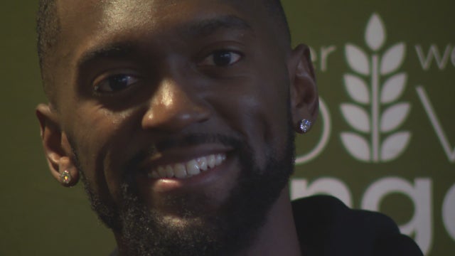 Portis serves up sandwiches and strikes to help feed Wisconsin