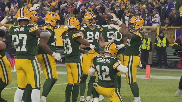 Packers RB Dillon talks Lions, winning streak, TD celebration