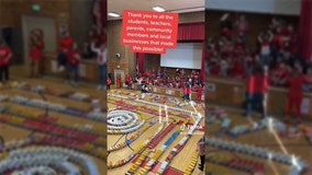 Cereal box dominoes, Racine school attemps to break world record