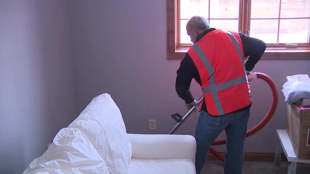 Wisconsin flood-damaged homes; residents seek help from experts