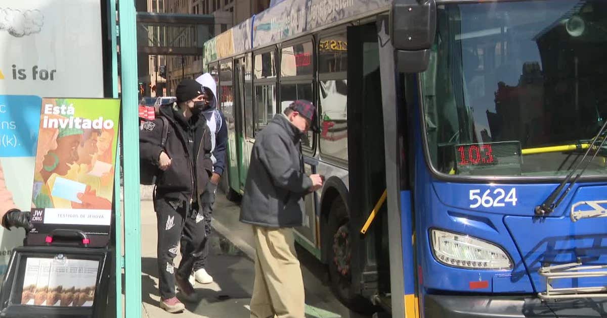 Milwaukee County Transit System contactless payments launched
