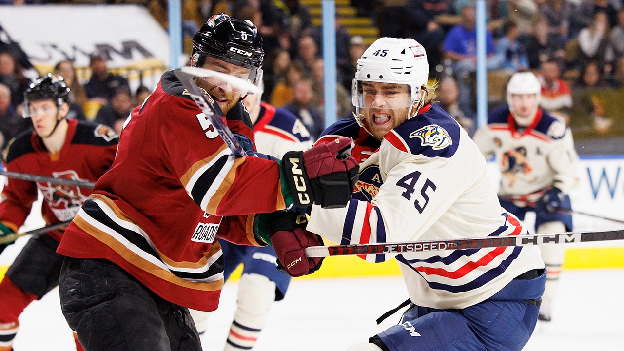 Admirals can’t catch Roadrunners, lose 1st of back-to-back