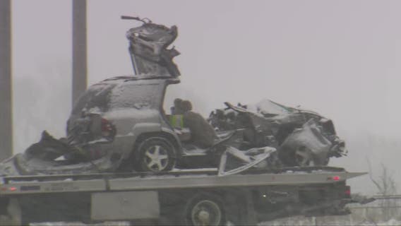 Fond du Lac County crash; 1 dead, 1 injured