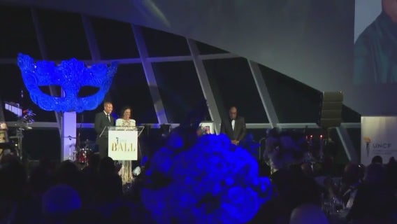 Milwaukee UNCF Mayor's Masked Ball raises money for students