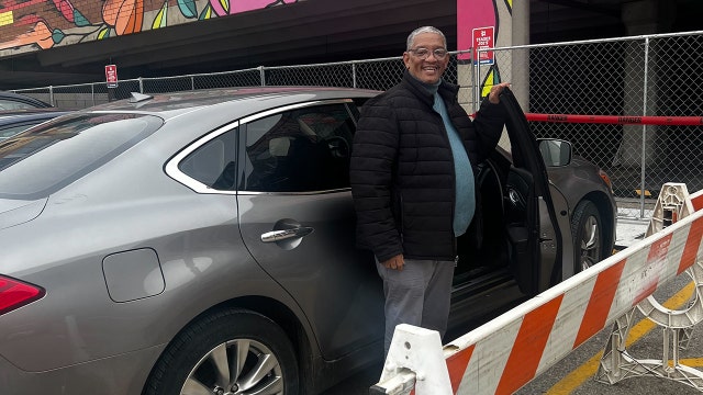 Bayshore parking garage collapse, car retrieval underway