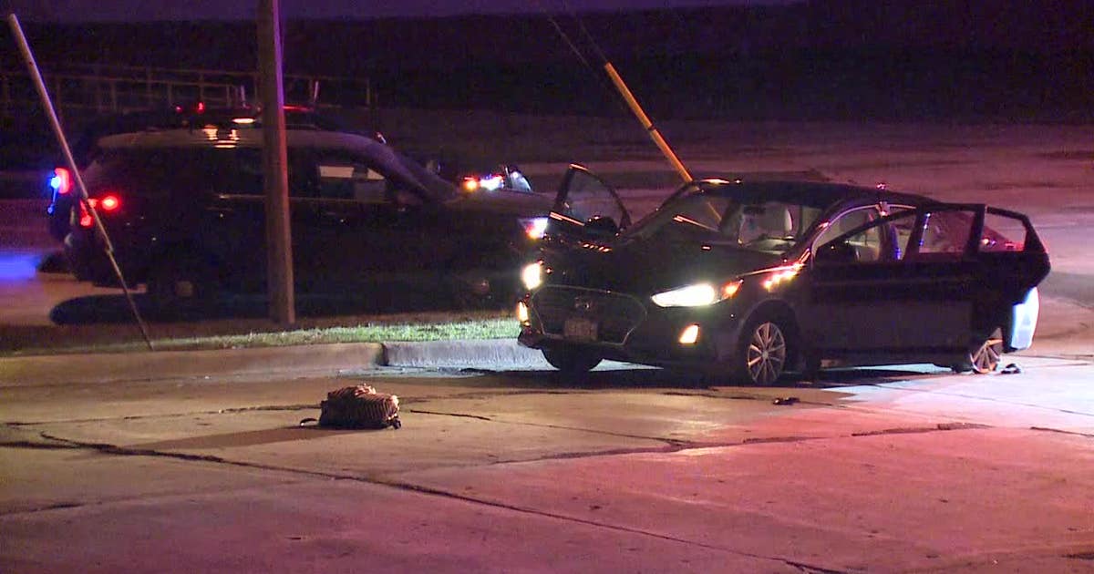 Glendale police chase; spike strips deployed, 4 teens in custody | FOX6 ...