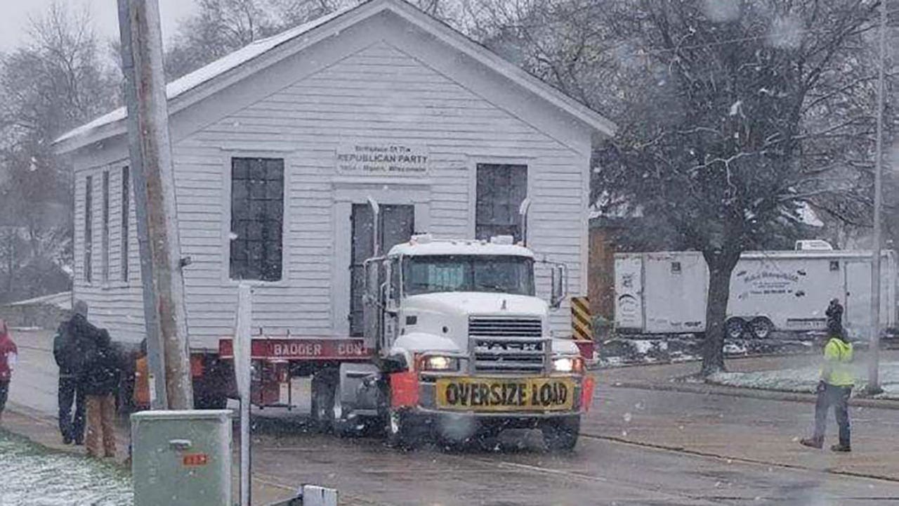 GOP birthplace building; Wisconsin city moves it across town - Vimarsana News