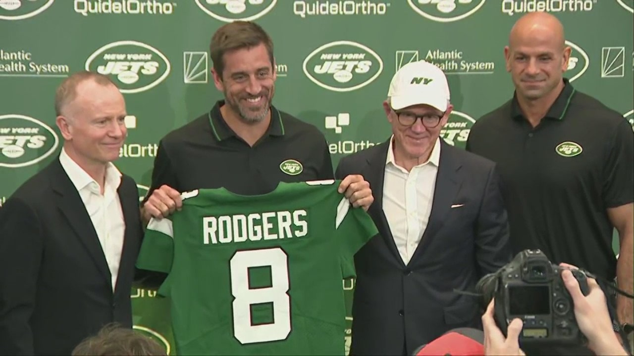 Aaron Rodgers introduced as New York Jets quarterback: 'This is a surreal  day for me