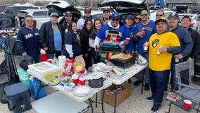 Milwaukee Brewers tailgating fans; pictures from opening day 2023