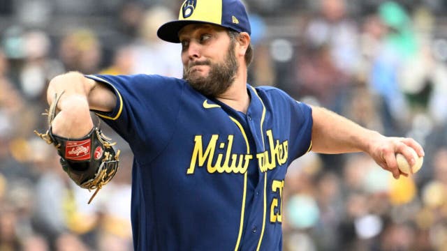 Brewers beat Padres 1-0, Wade Miley stars