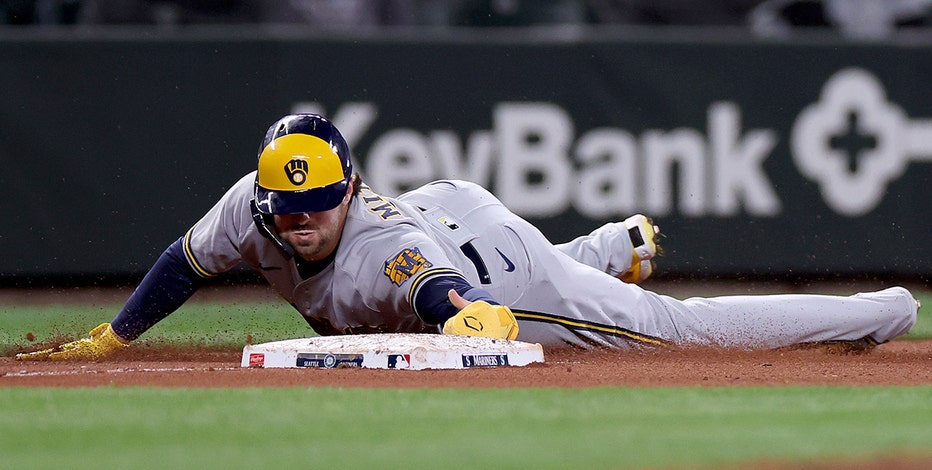 MILWAUKEE, WI - JUNE 04: Milwaukee Brewers center fielder Tyrone