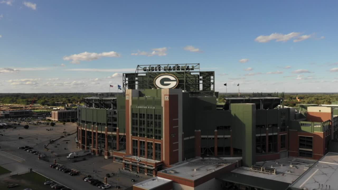 Packers 'standing room only' tickets; limited number available for season