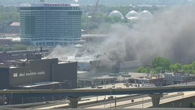 Milwaukee recycling plant fire, smoke billows near I-94