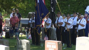 Memorial Day: Slinger parade honors Purple Heart recipient