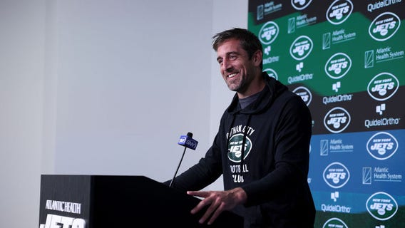 Aaron Rodgers embracing new home, says MTV's 'Jersey Shore' was 'one of the greatest shows'