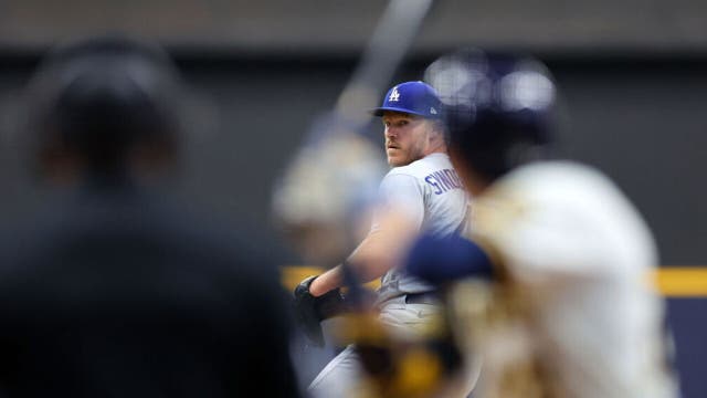 Brewers fall to Dodgers 6-2