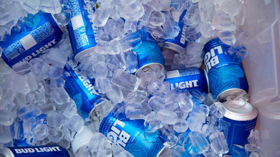 Bud-Light-cans.jpg