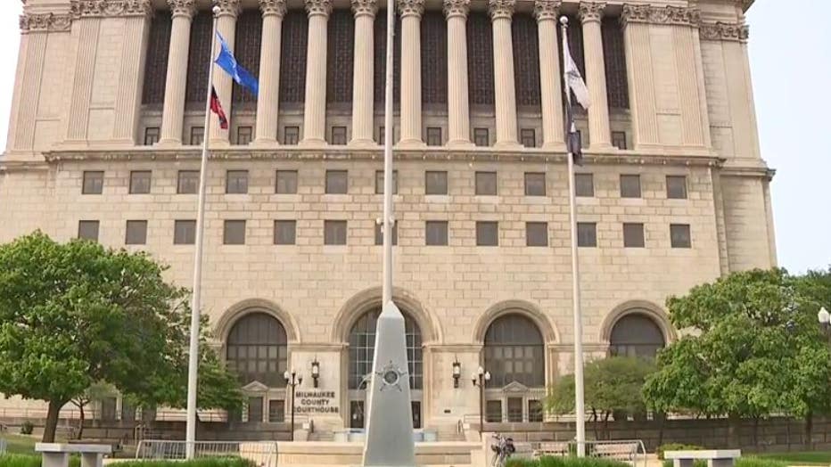 Milwaukee County Budget, Supervisors Approve 2024 Spending | FOX6 Milwaukee