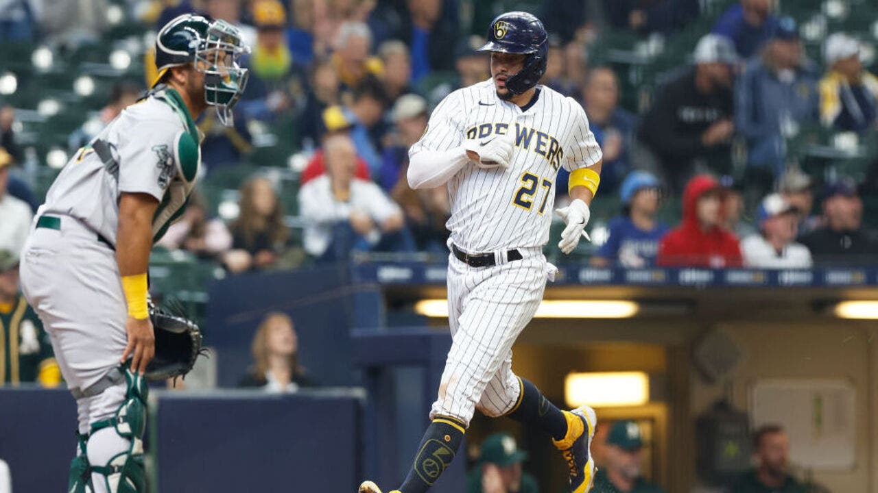 Athletics complete their first series sweep with 8-6 victory over Brewers